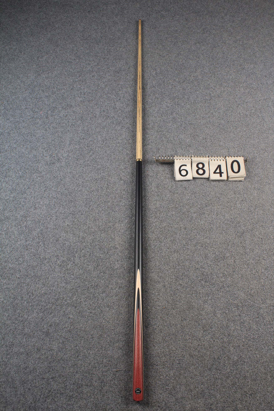 1/2 ash snooker cue # 6840 WOODS CUES