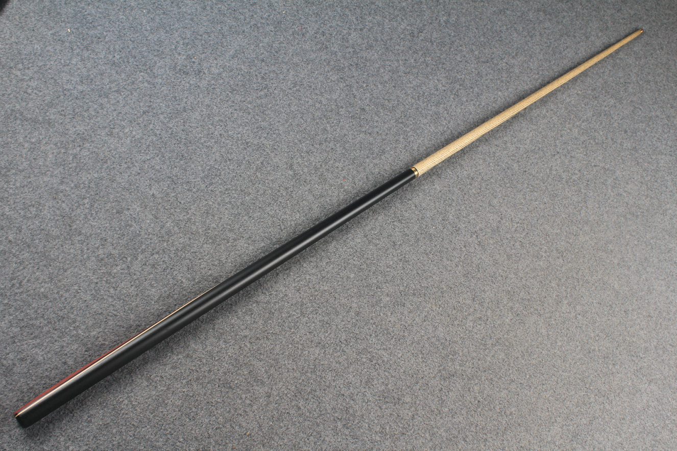 1/2 ash snooker cue # 6840 WOODS CUES