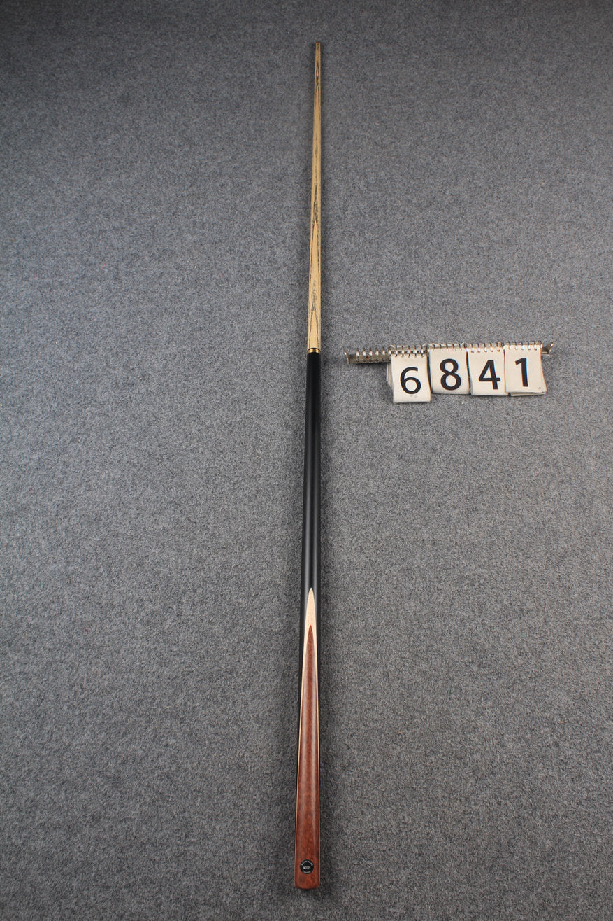 1/2 ash snooker cue # 6841 WOODS CUES