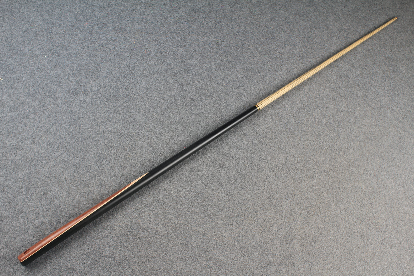 1/2 ash snooker cue # 6841 WOODS CUES