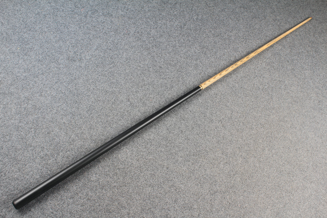 1/2 ash snooker cue # 6845 WOODS CUES