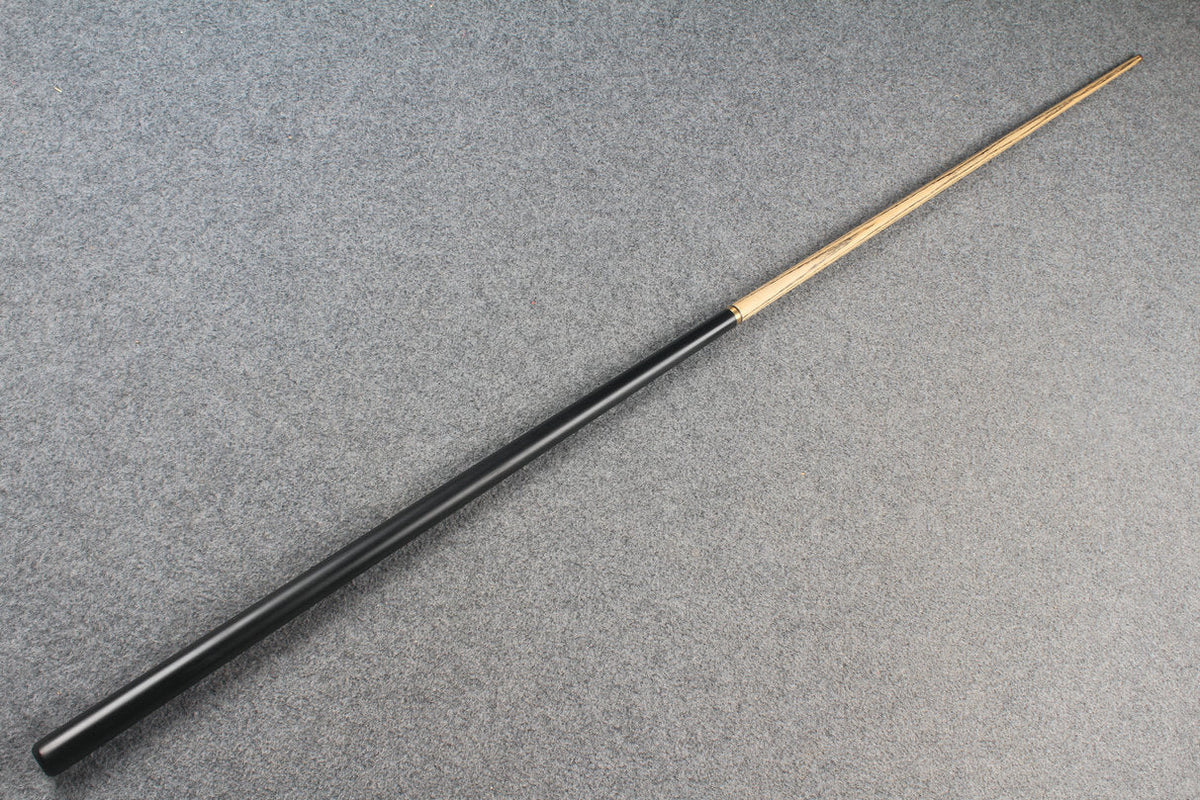 1/2 ash snooker cue # 6847 WOODS CUES