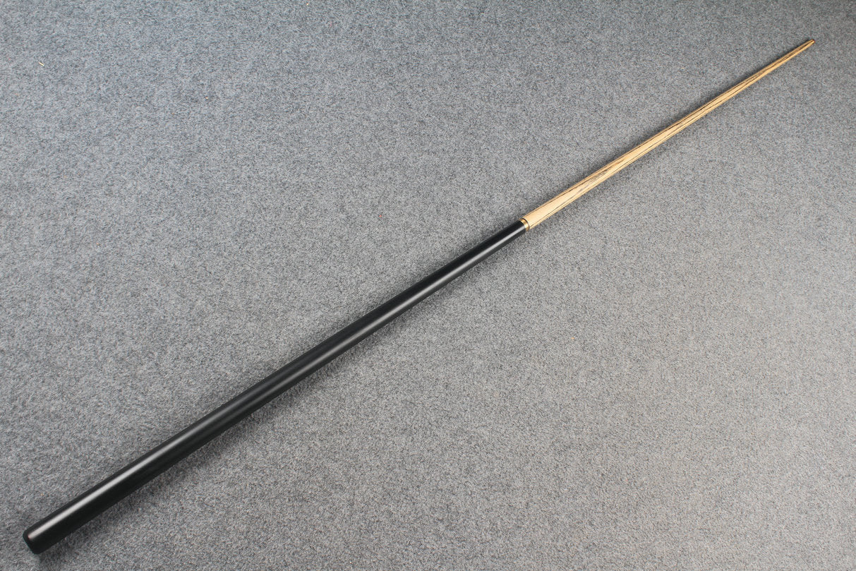 1/2 ash snooker cue # 6847 WOODS CUES