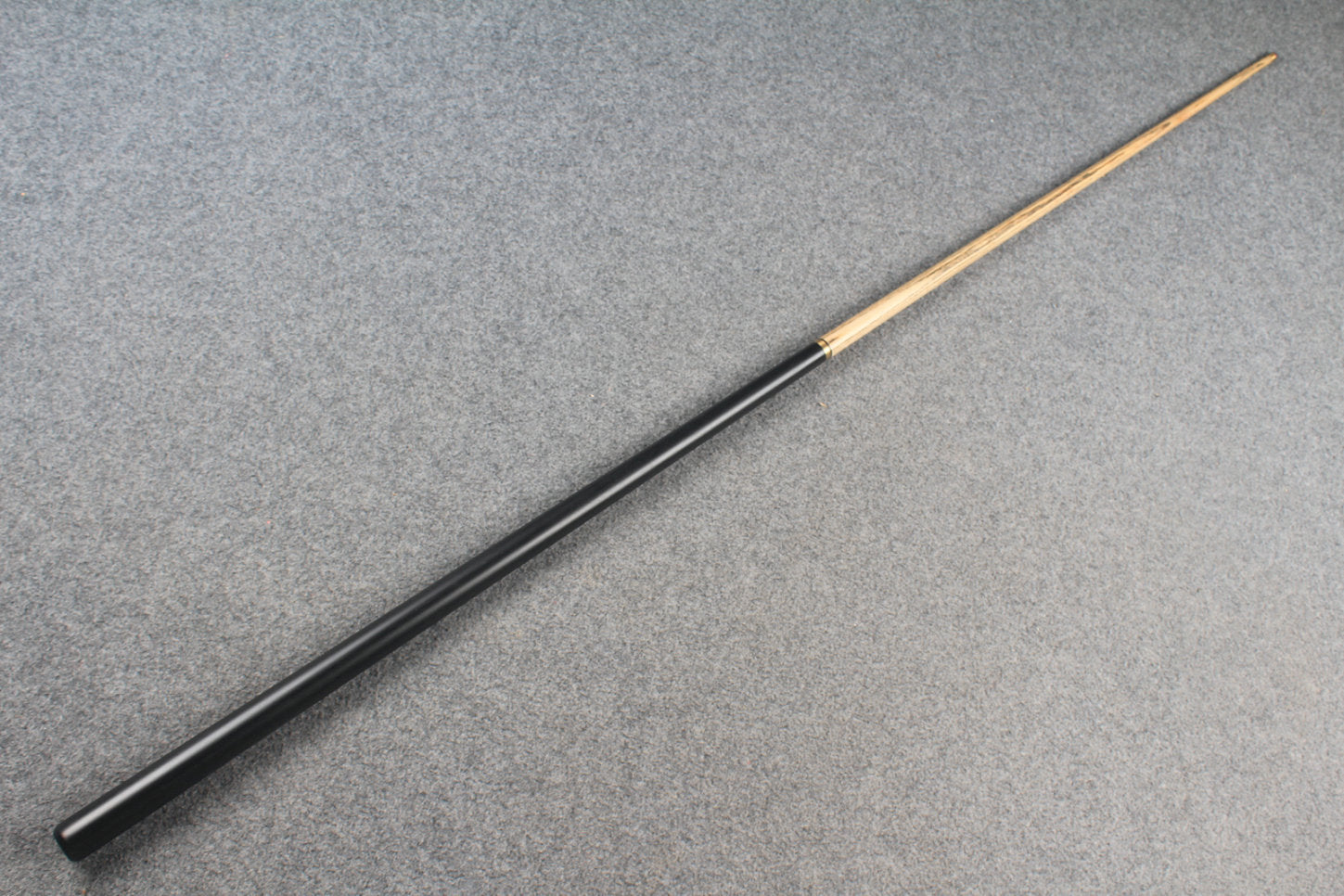 1/2 ash snooker cue # 6850 WOODS CUES