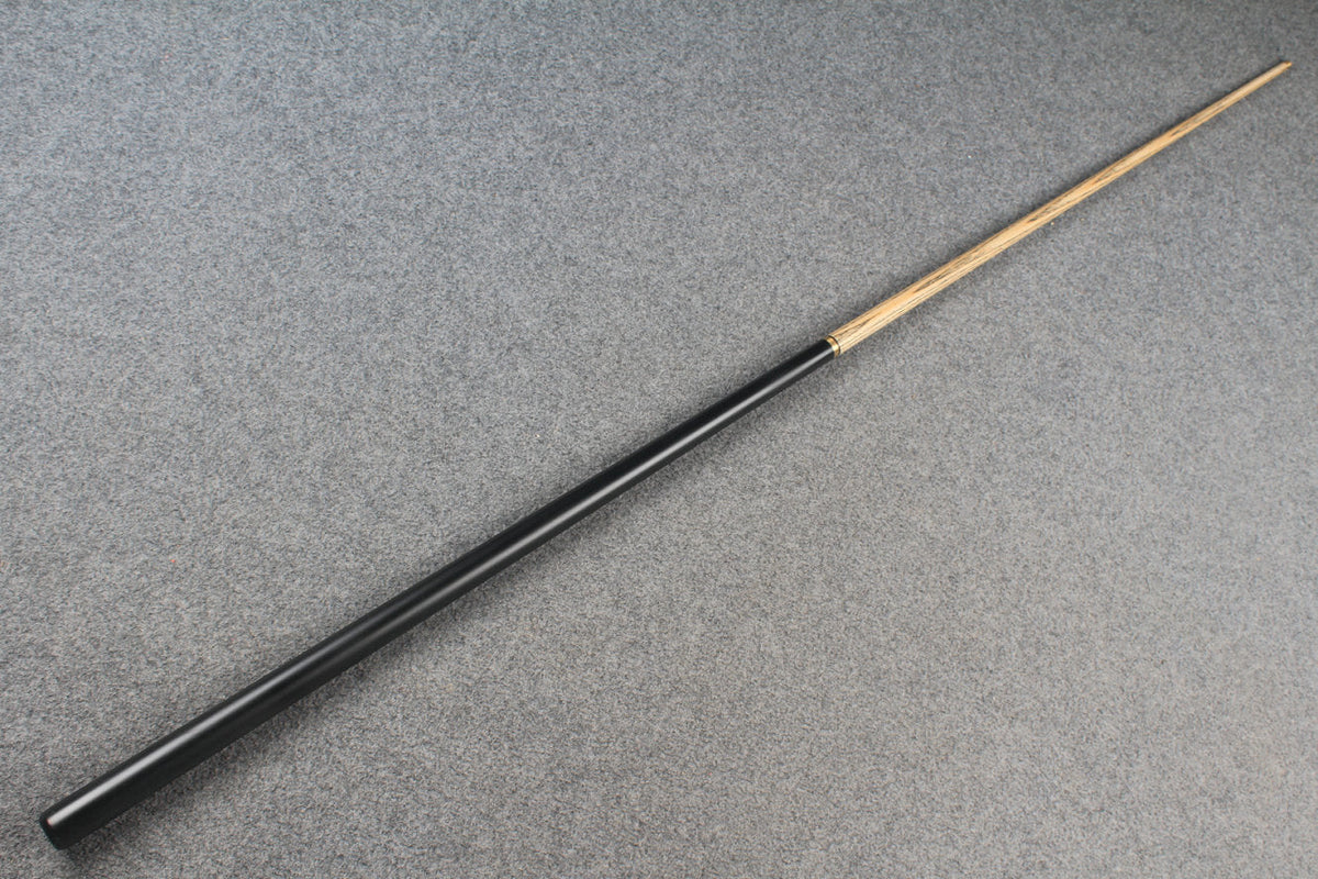 1/2 ash snooker cue # 6852 WOODS CUES