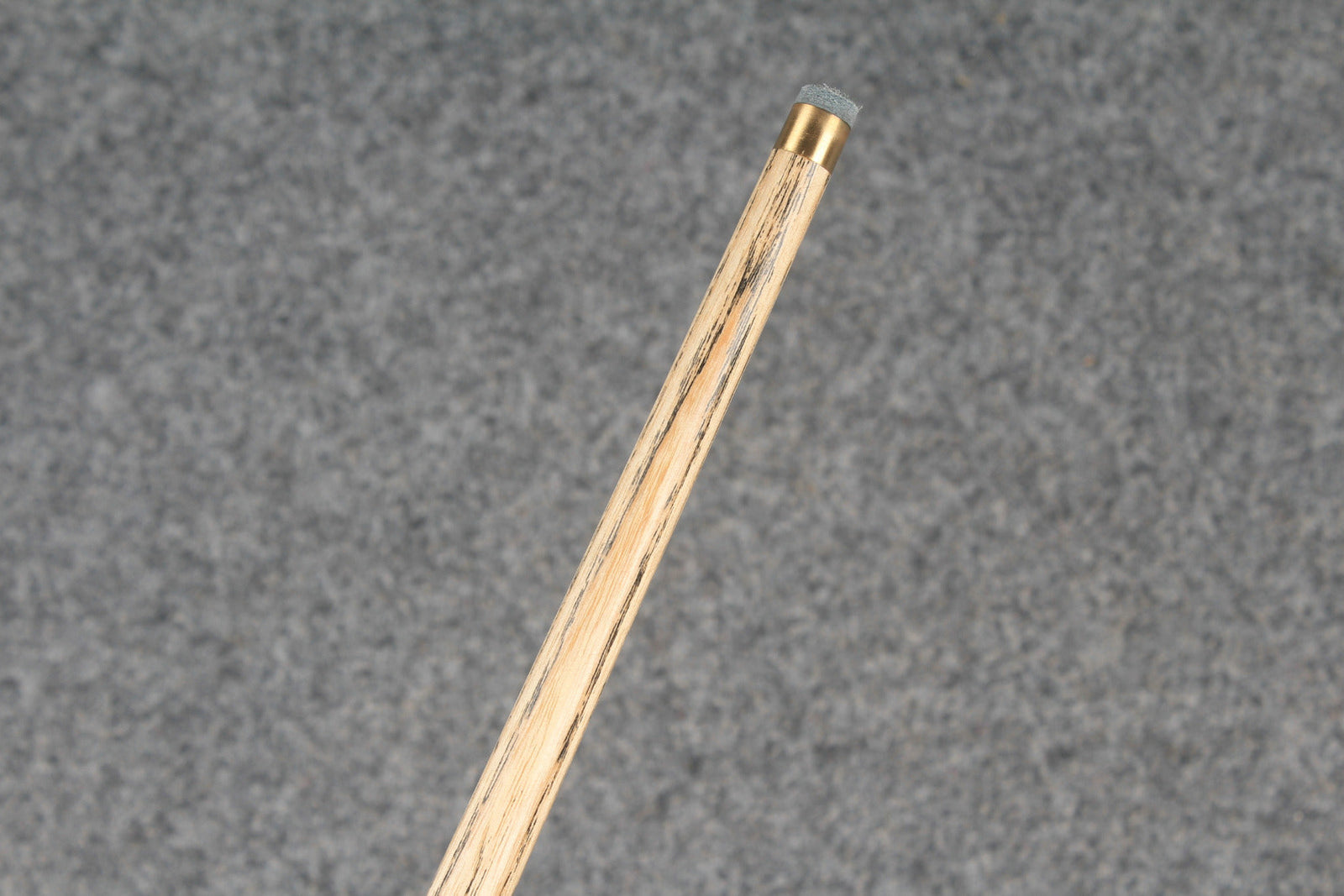 1/2 ash snooker cue # 6852 WOODS CUES