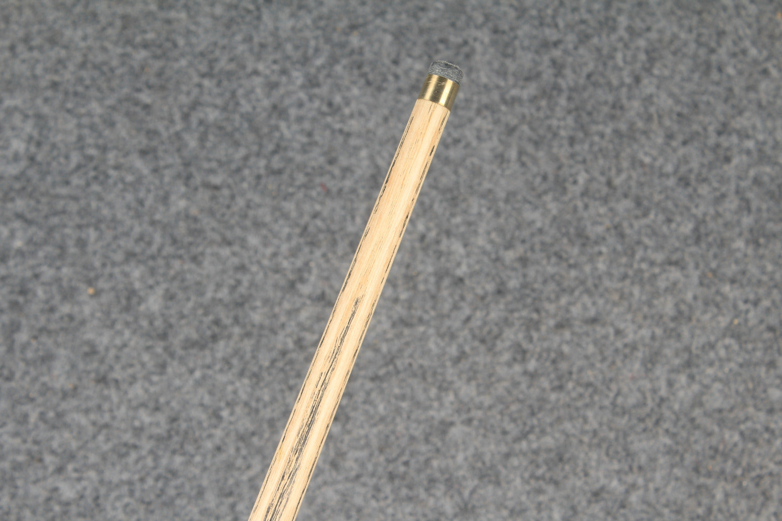 1 piece ash chinese 8 ball pool cue # 6882