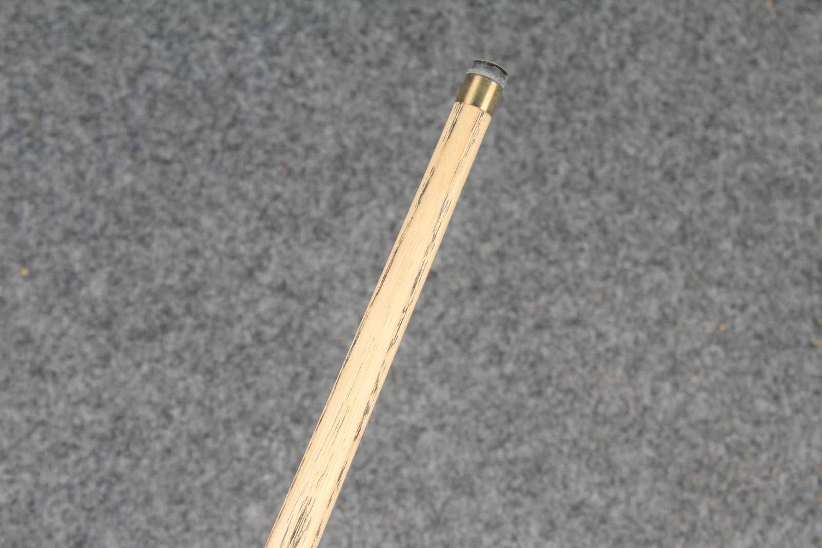 1 piece ash chinese 8 ball pool cue # 6886
