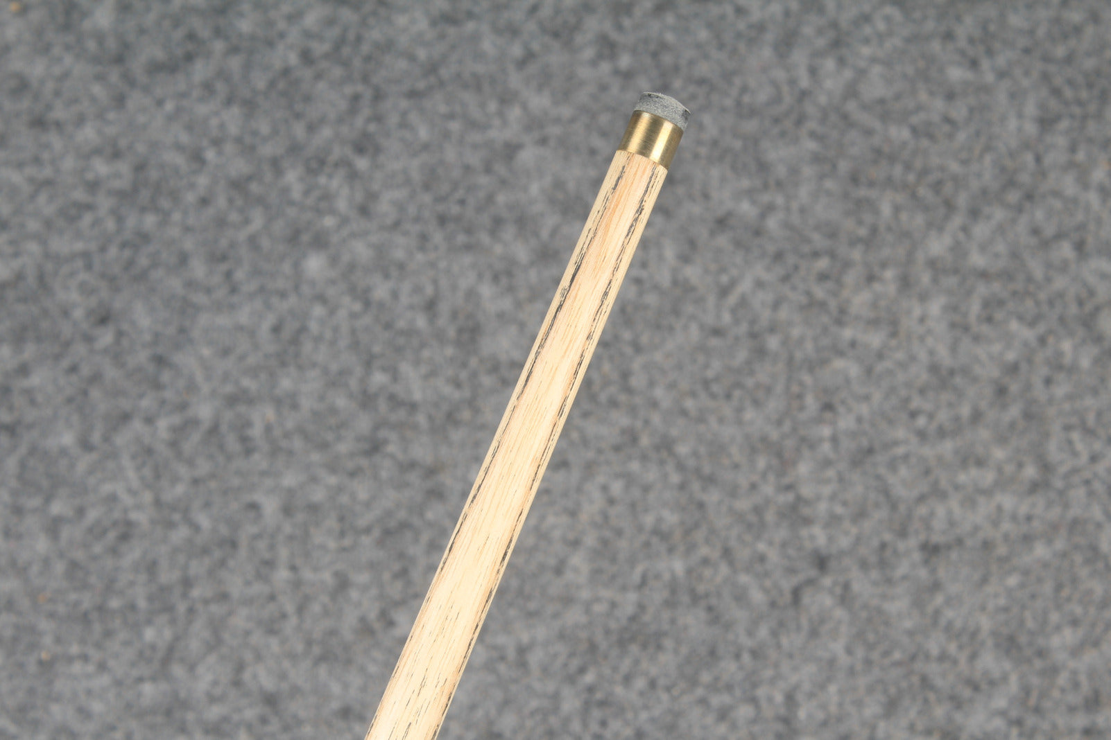 1 piece ash chinese 8 ball pool cue # 6888