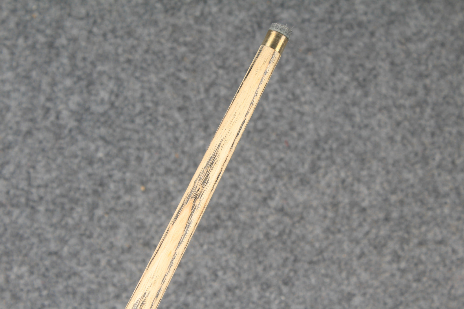 1 piece ash chinese 8 ball pool cue # 6899