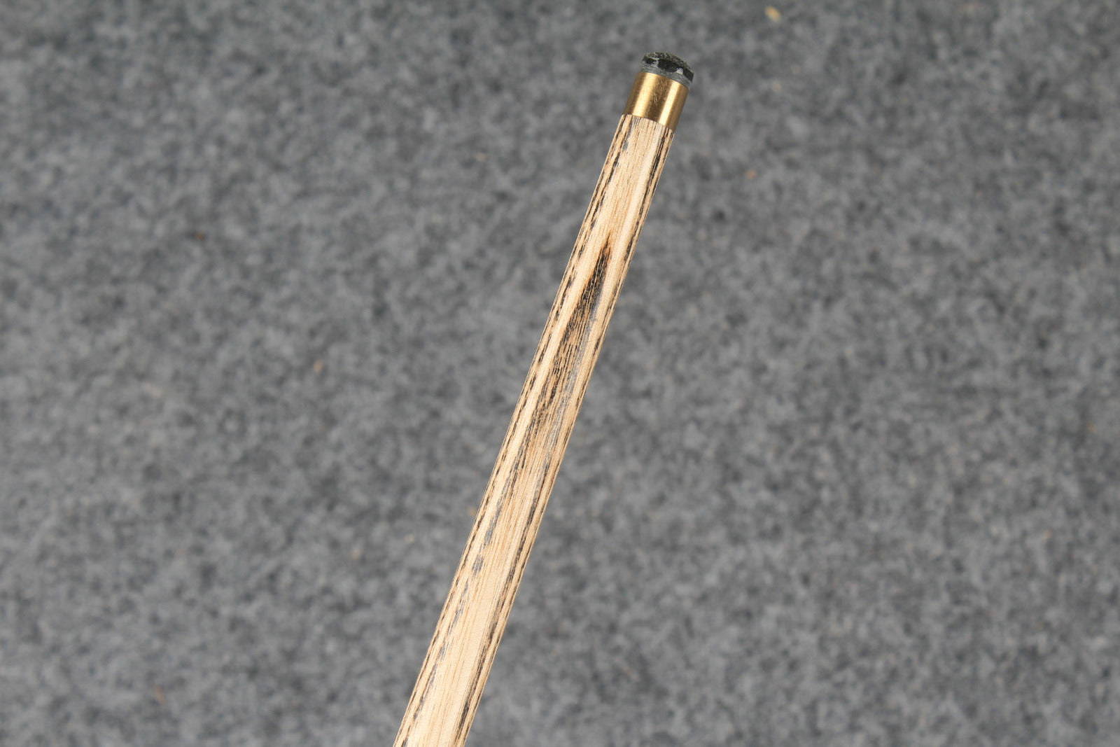 3/4 ash snooker cue  #6970 WOODS CUES