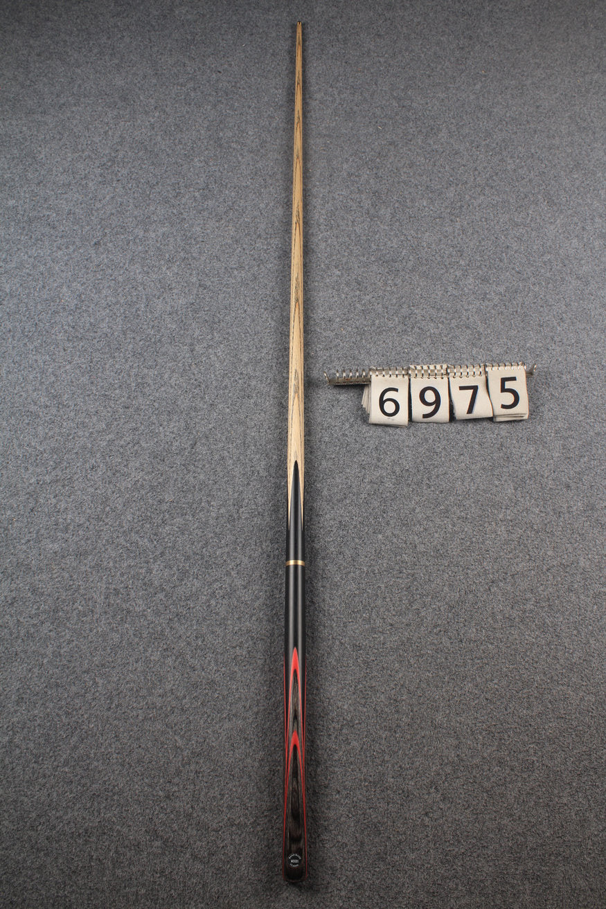 3/4 ash snooker cue  #6975 WOODS CUES