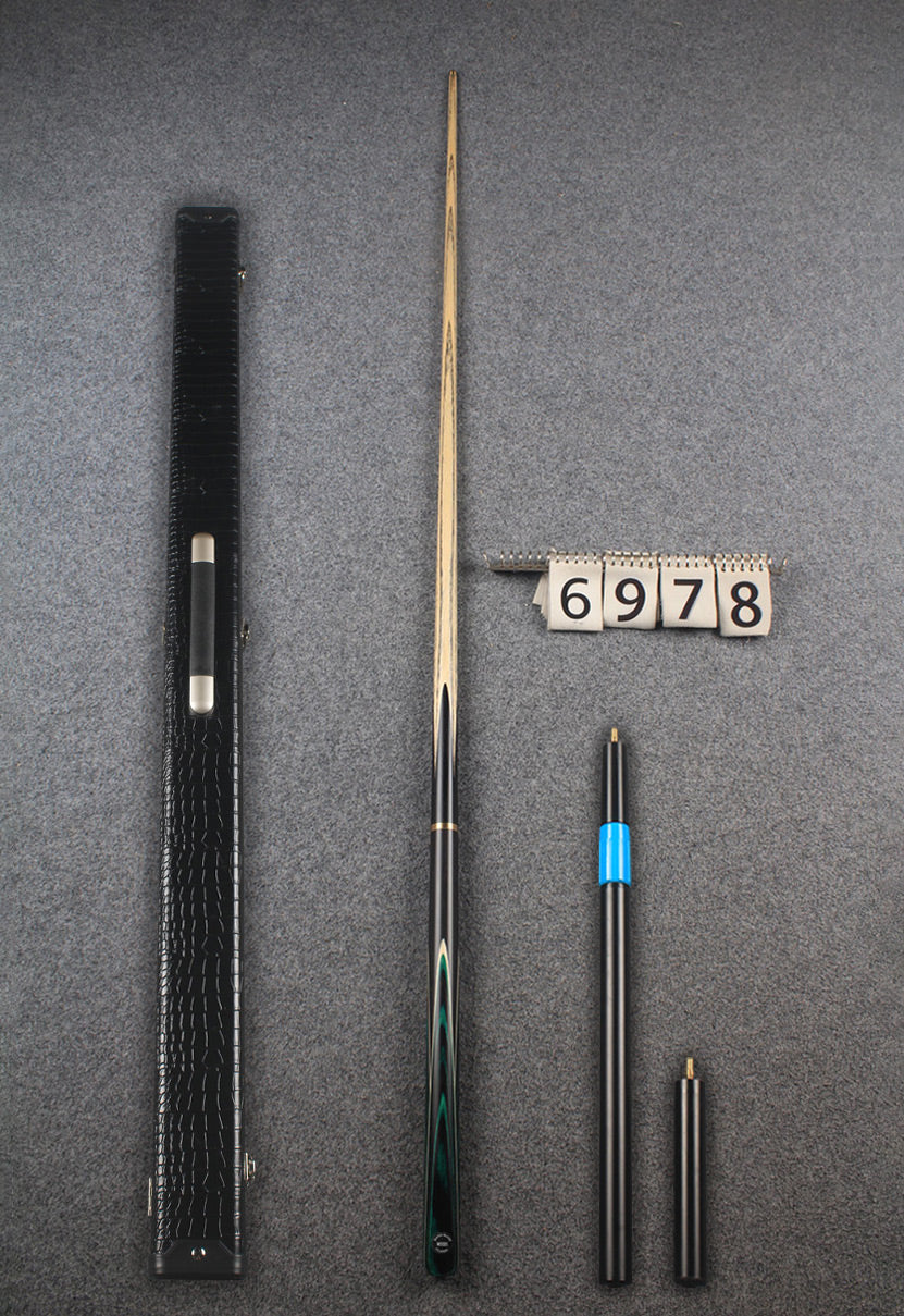 3/4 ash snooker cue  #6978 WOODS CUES