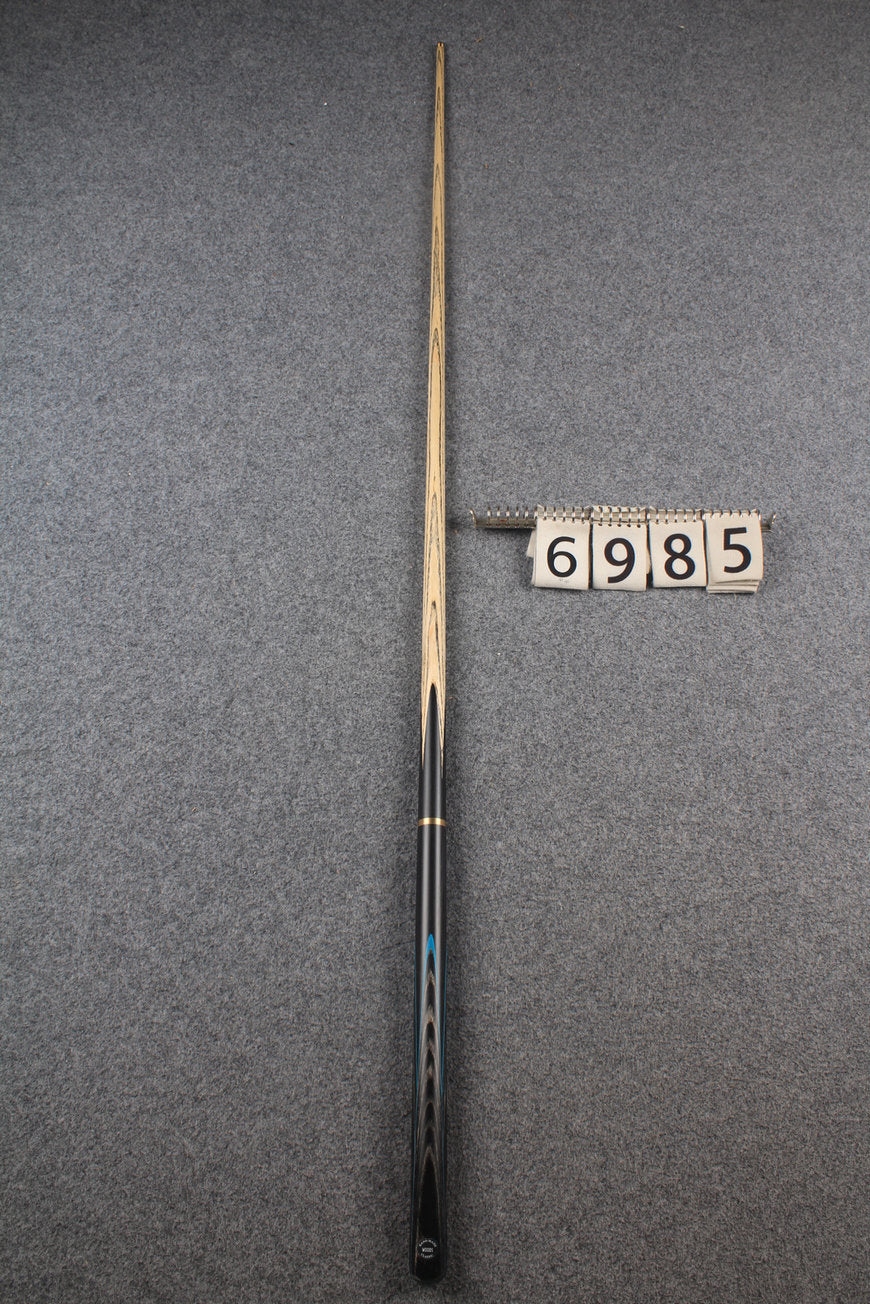 3/4 ash snooker cue  #6985 WOODS CUES
