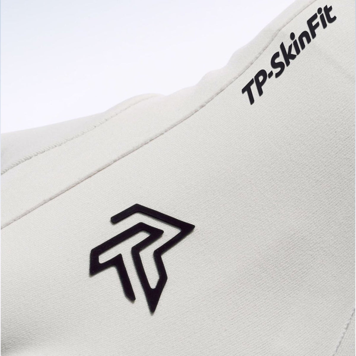 TUPNING POINT 3-Finger Billiard Glove - Breathable Anti-Slip Snooker Pool Cue Glove WOODS CUES