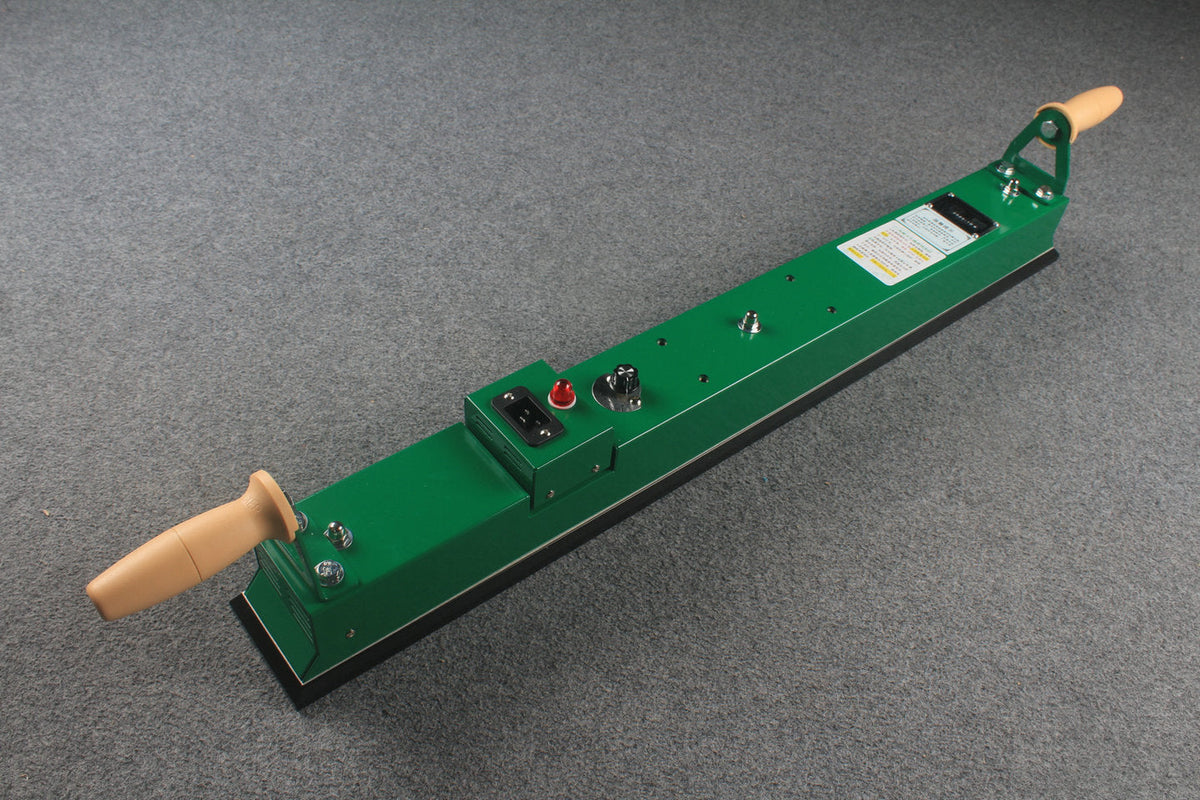 90 cm snooker table electric iron （ asbestos free ） WOODS CUES