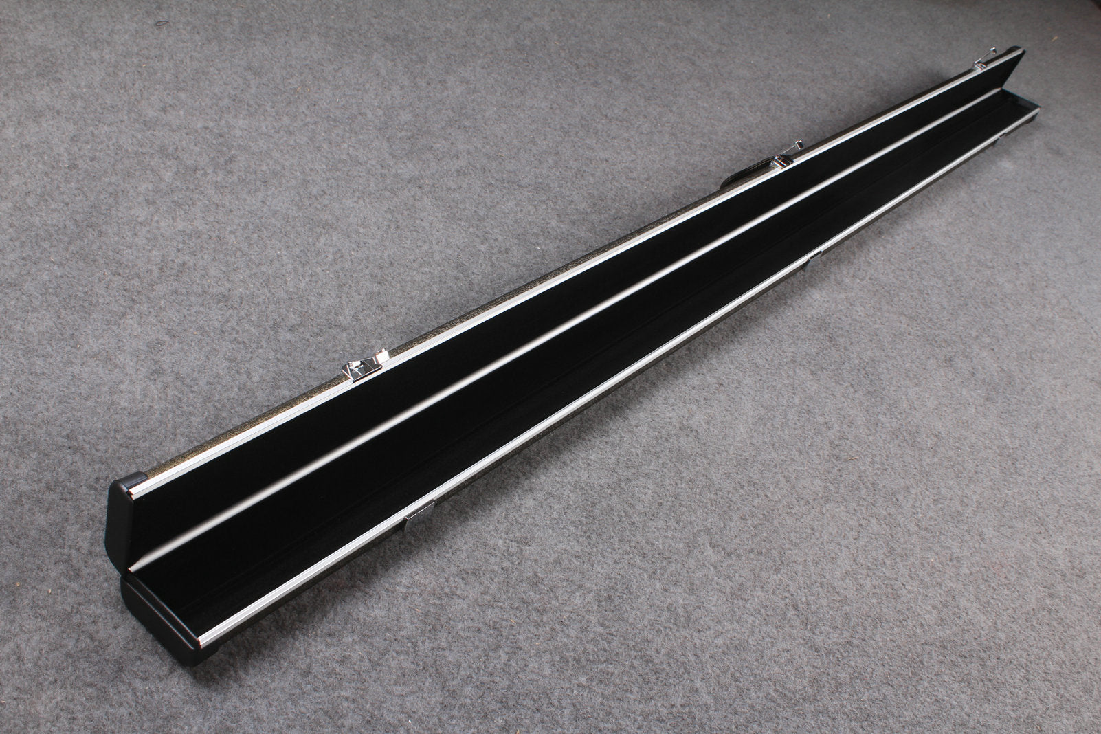 1 piece leather case aluminium construction with 2 slots ~halo style