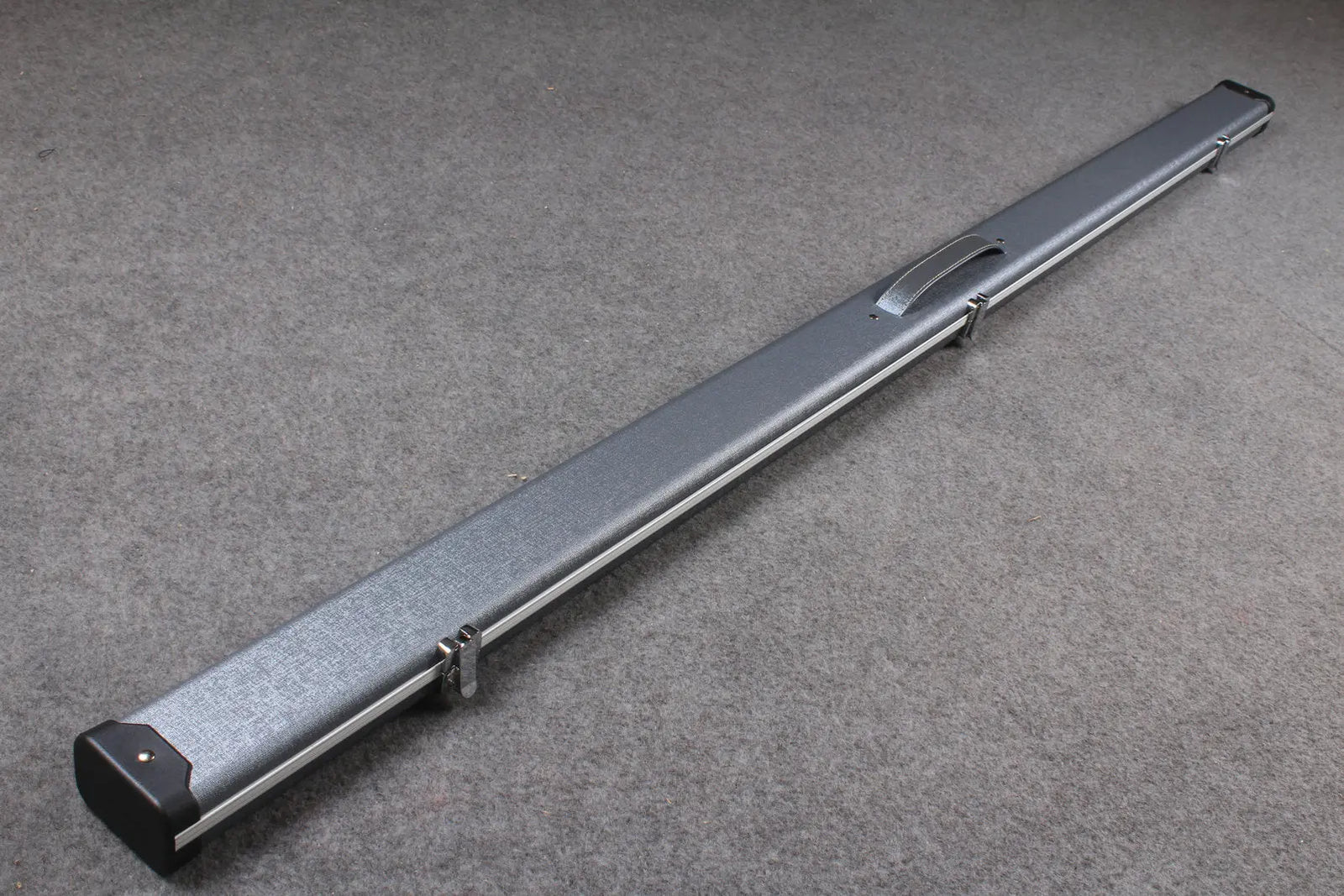 1 piece leather case aluminium construction with 2 slots ~halo style WOODS CUES