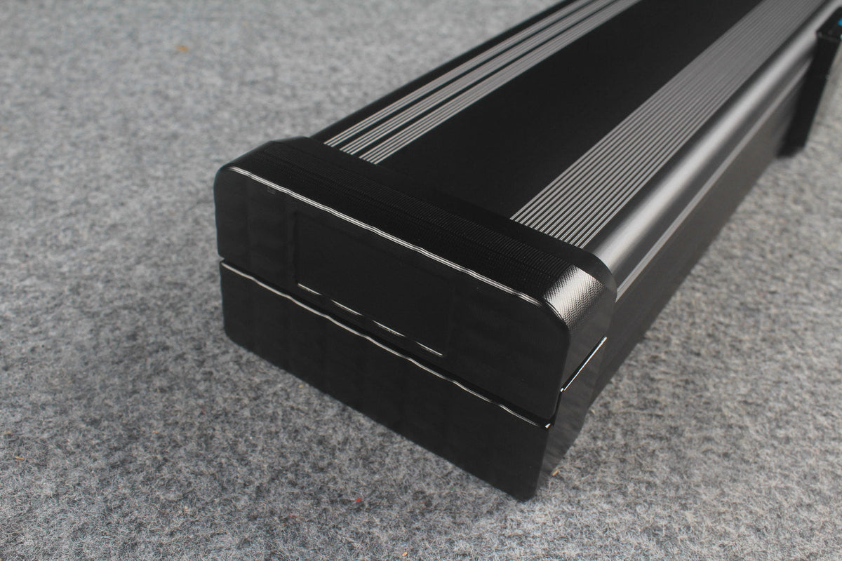 Premium Aluminium Snooker Cue Case – 3 Slots