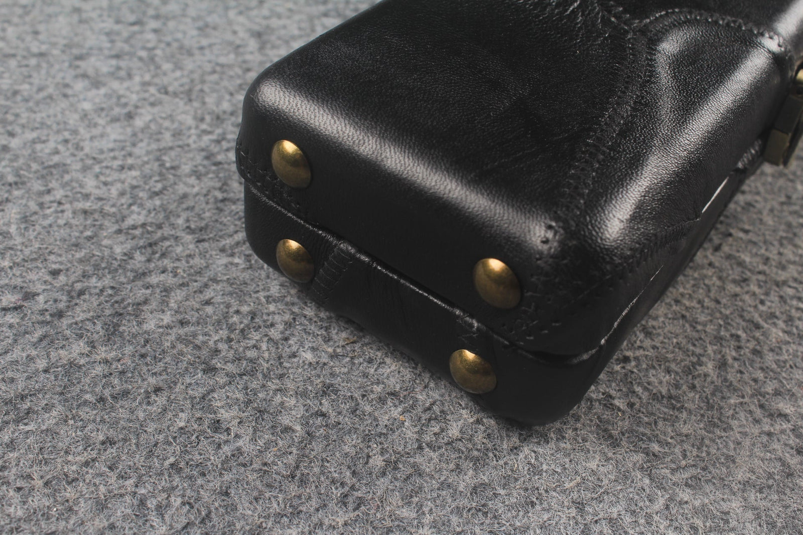 1 piece real Leather handmade patchwork snooker cue case with 2 slots（chalk area inside） WOODS CUES