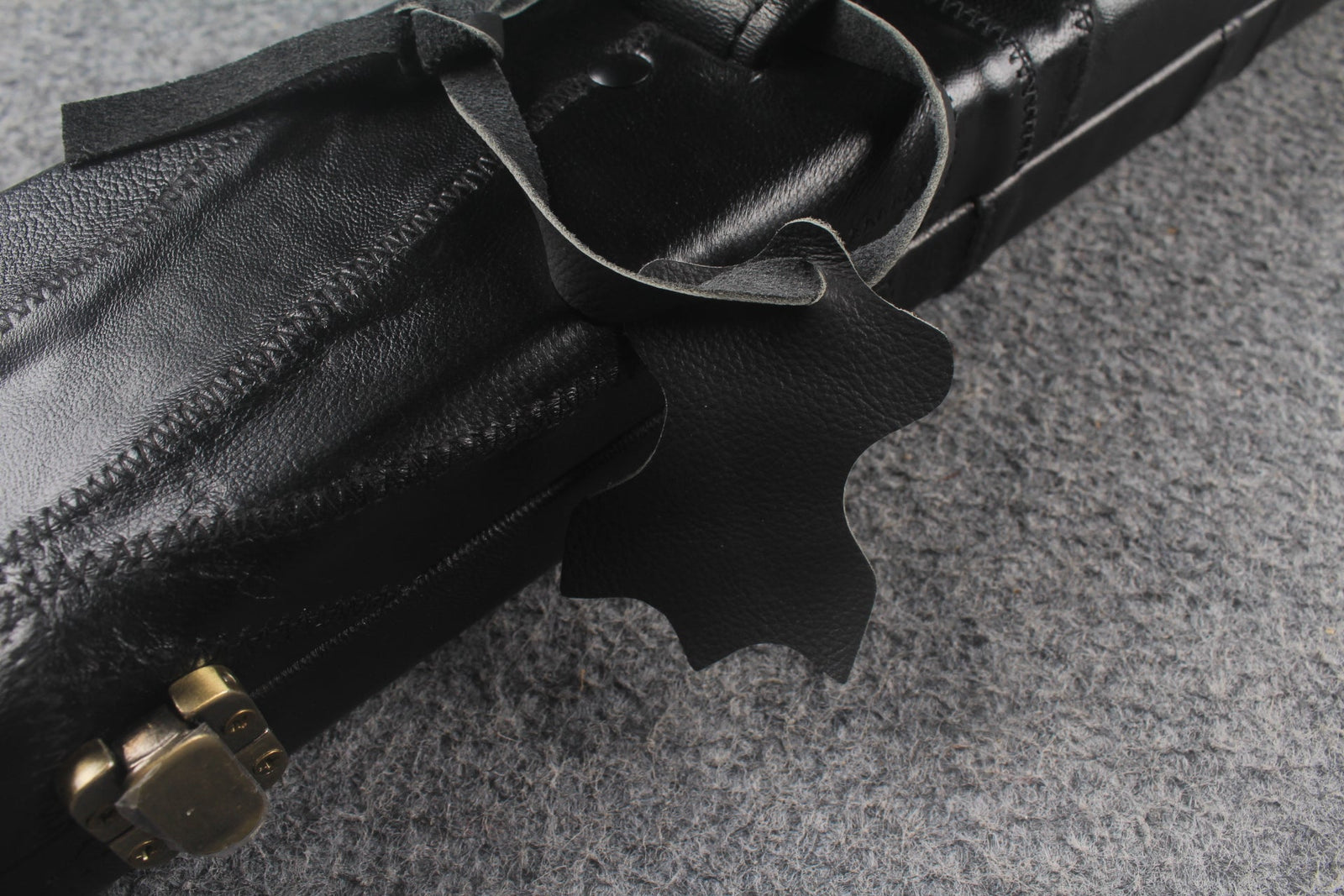 1 piece real Leather handmade patchwork snooker cue case with 2 slots（chalk area inside） WOODS CUES