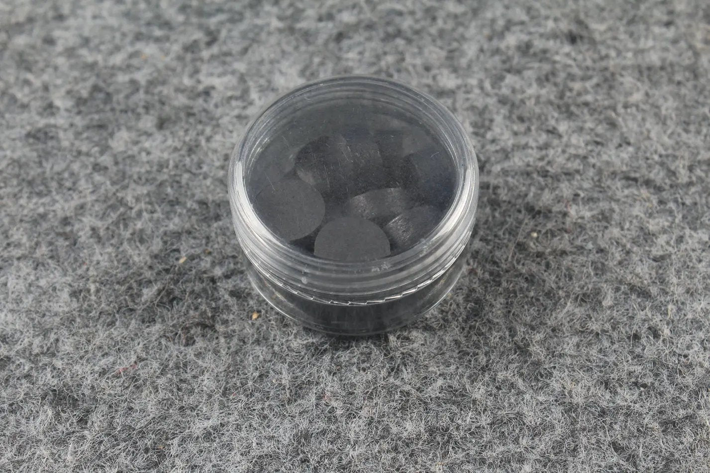 BRUNSWICK pressed coated blue diamond leather tips ( HH, H, M, S ) 11 mm