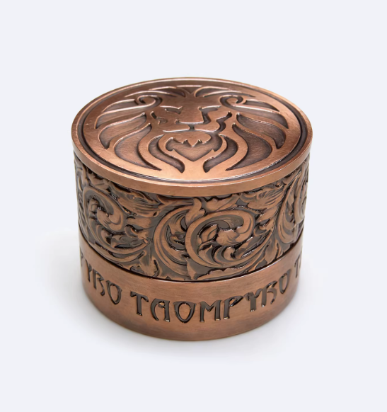 Lion Metal Billiards Chalk Holder - Magnetic Pool Cue Chalk Clip WOODS CUES