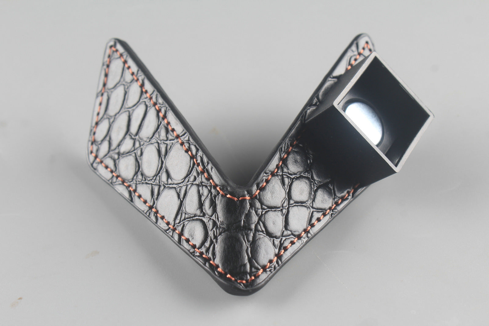 magnetic  Leather snooker / pool cue chalk holder with belt clip