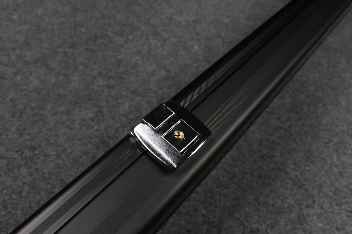 1 piece professional aluminium lockable cue case with 3 slots WOODS CUES