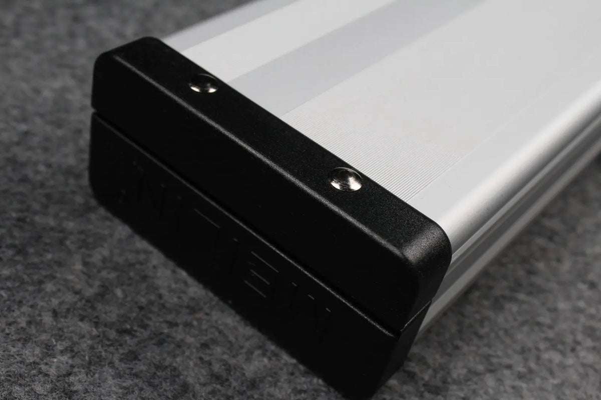 1 piece professional aluminium lockable cue case with 3 slots WOODS CUES