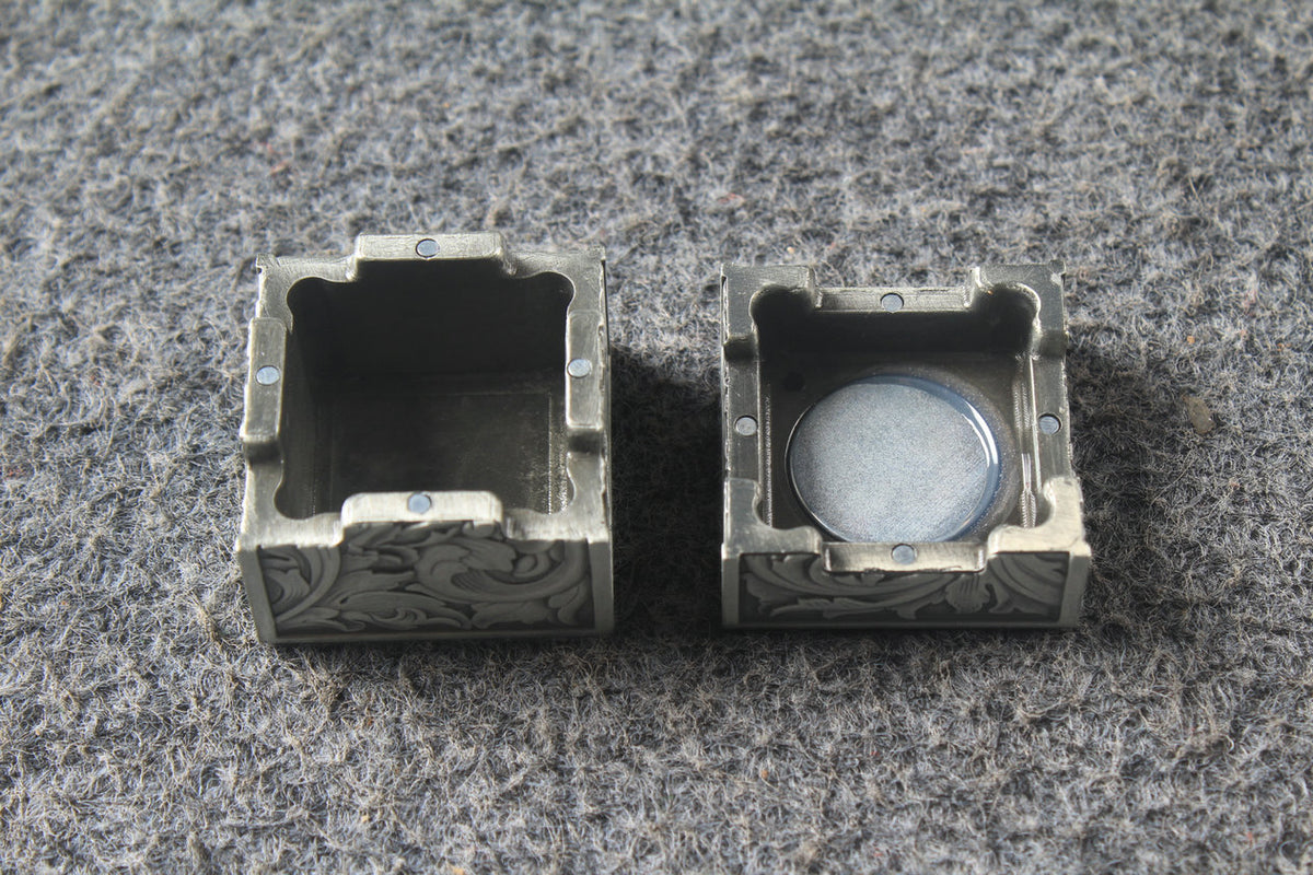 Premium Billiards Chalk Holder - Magnetic Pool Cue Chalk Clip