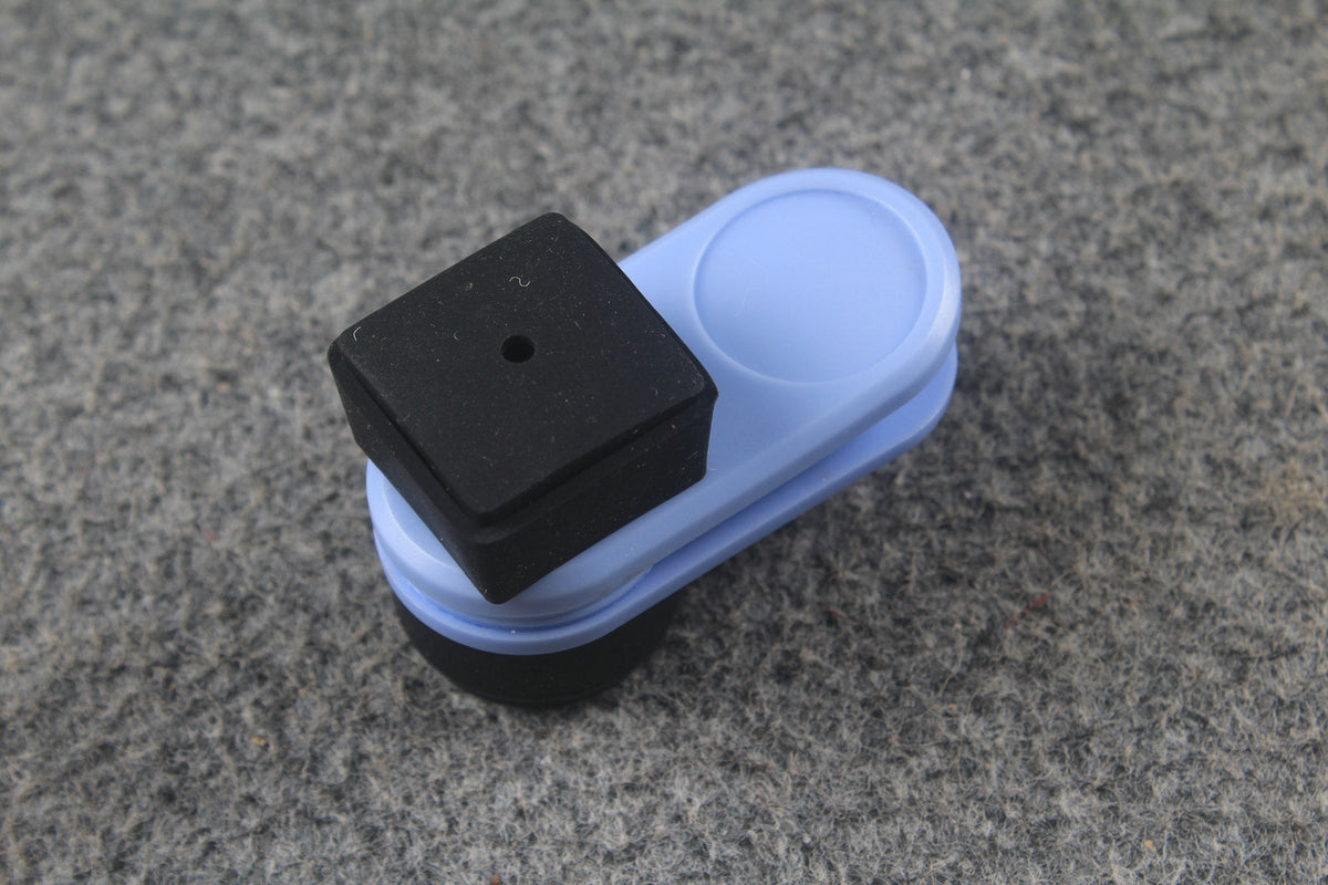 Magnetic Round / Square Chalk Holder Silent Storage Clip WOODS CUES