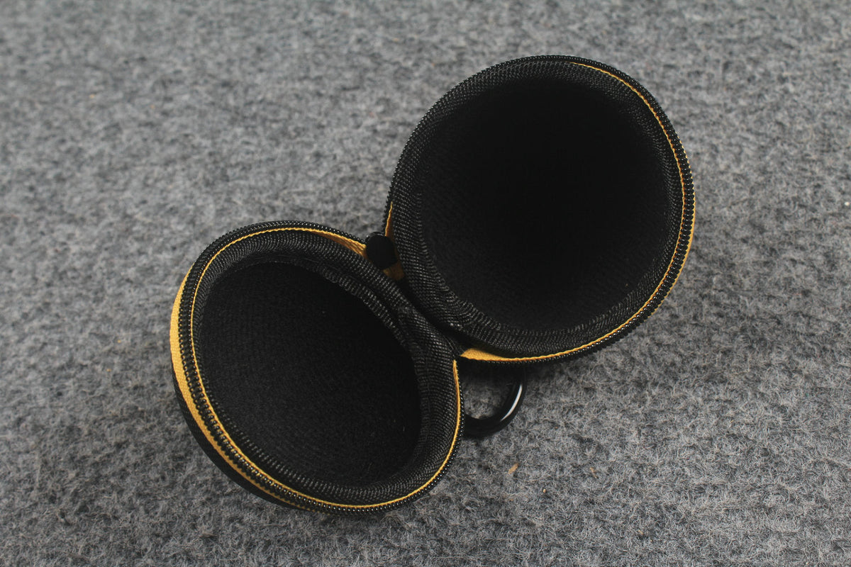 Clip-on Cue Ball Case WOODS CUES