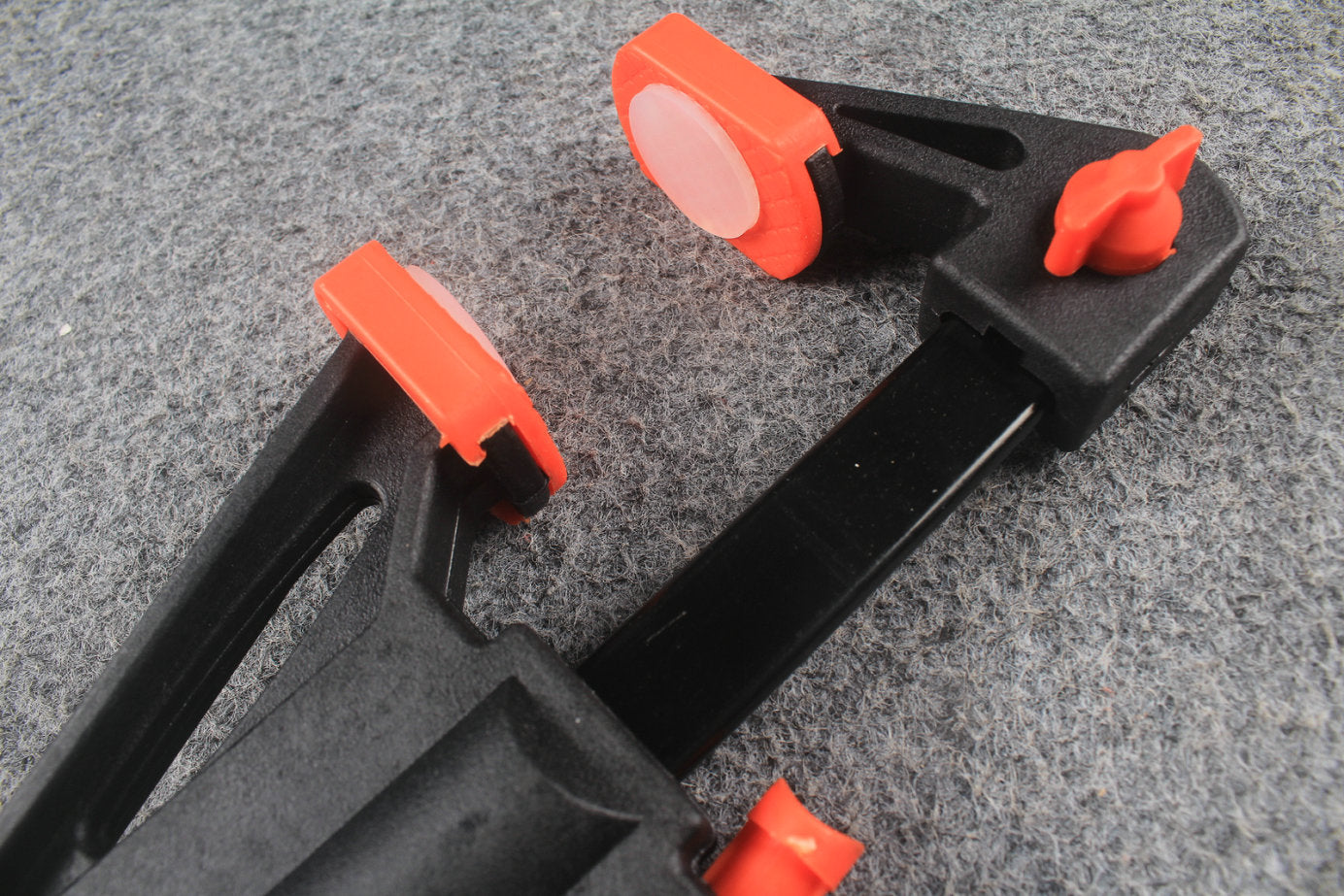 Precision Cue Straightener for Pool & Snooker Cues WOODS CUES