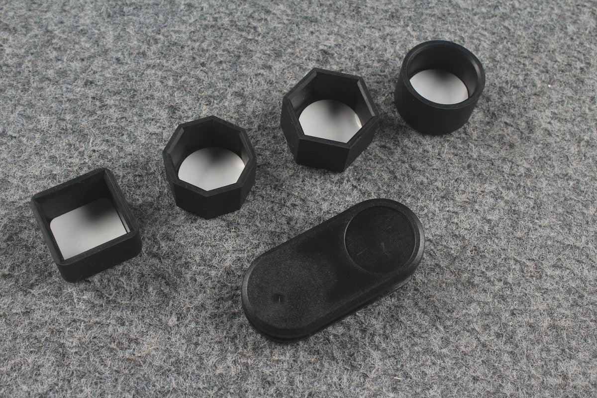 H18 Chalk Sleeve 4-Piece Set & Silent Elastic Chalk Clip – Black WOODS CUES