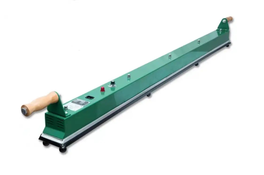 175 CM Isometric Type Billiard/Snooker Table Iron WOODS CUES