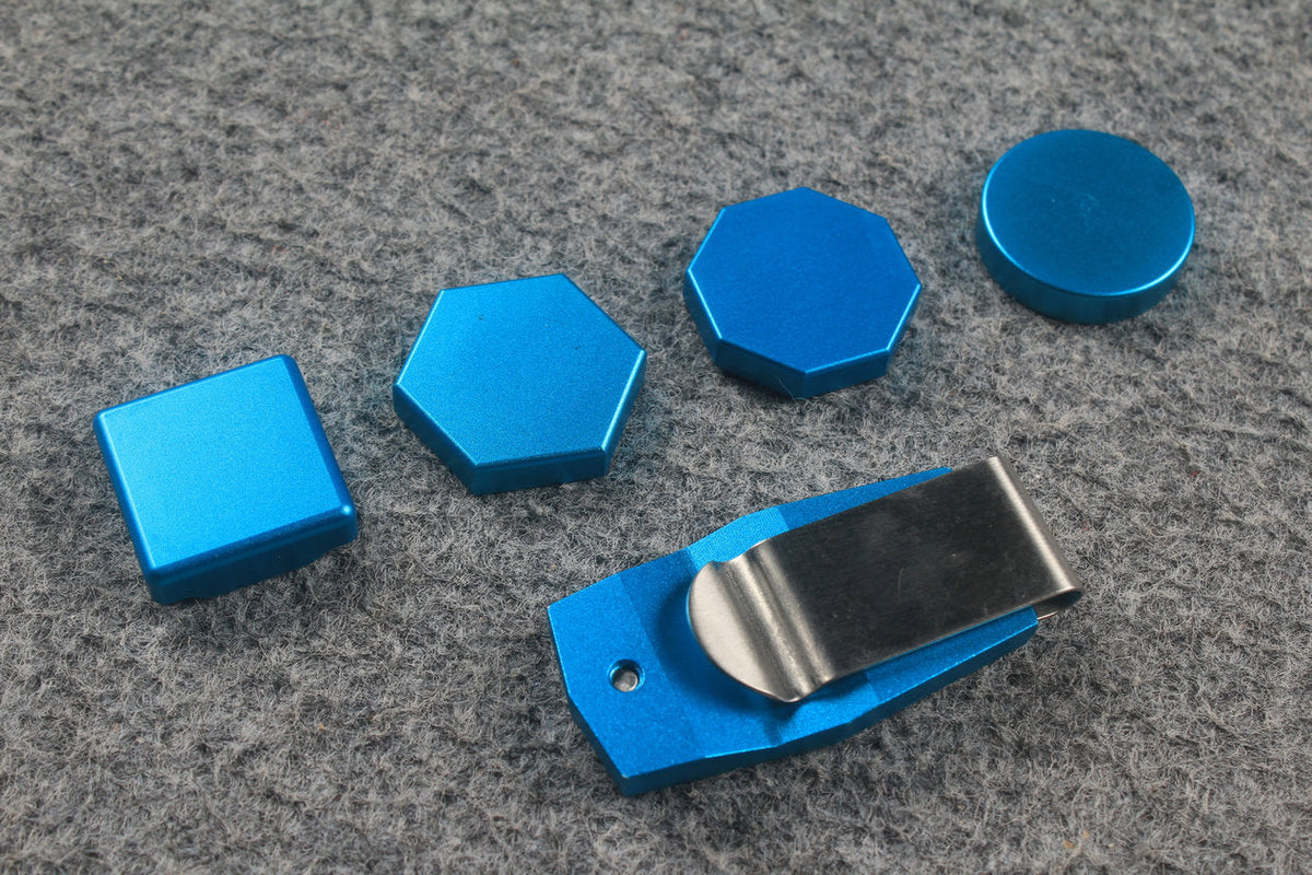Single-Section Magnetic Chalk Holder 4-Piece Set & Table-Shaped Chalk Clip WOODS CUES