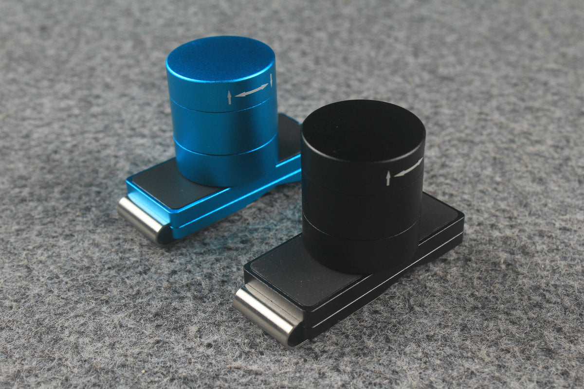 Twist-Rise Series: Professional Magnetic Billiard Chalk Case with Rotary Height Adjustment