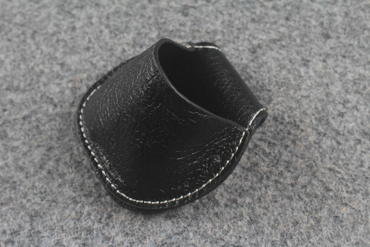 Universal Black Leather Chalk Holder with Belt Clip WOODS CUES