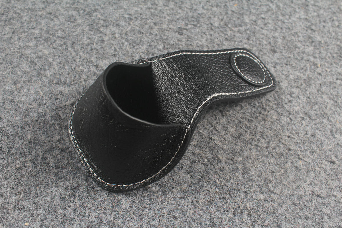 Universal Black Leather Chalk Holder with Belt Clip WOODS CUES
