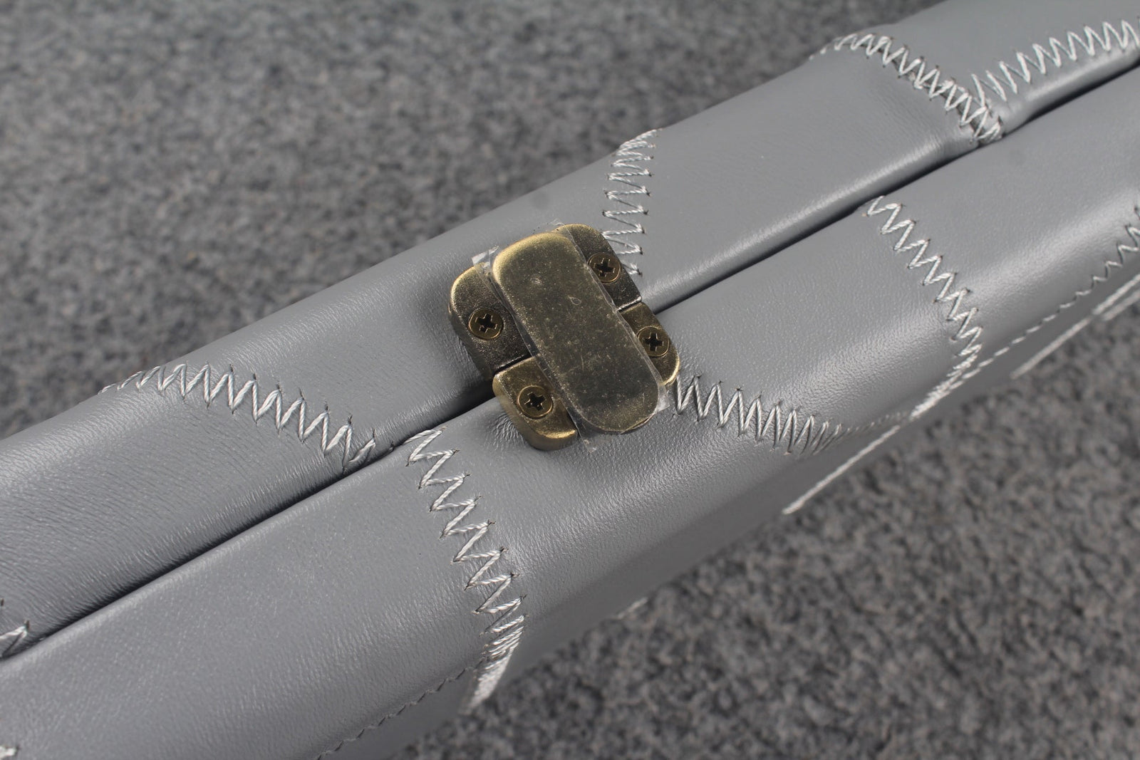 1 piece real Leather handmade patchwork snooker cue case with 2 slots（chalk area inside） WOODS CUES