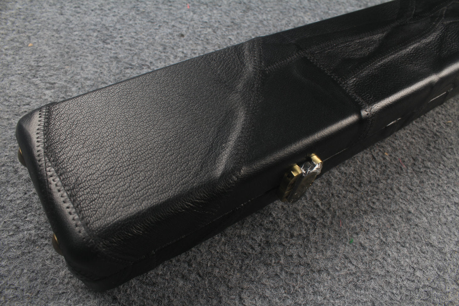 1 piece real Leather handmade patchwork snooker cue case with 2 slots（black） WOODS CUES