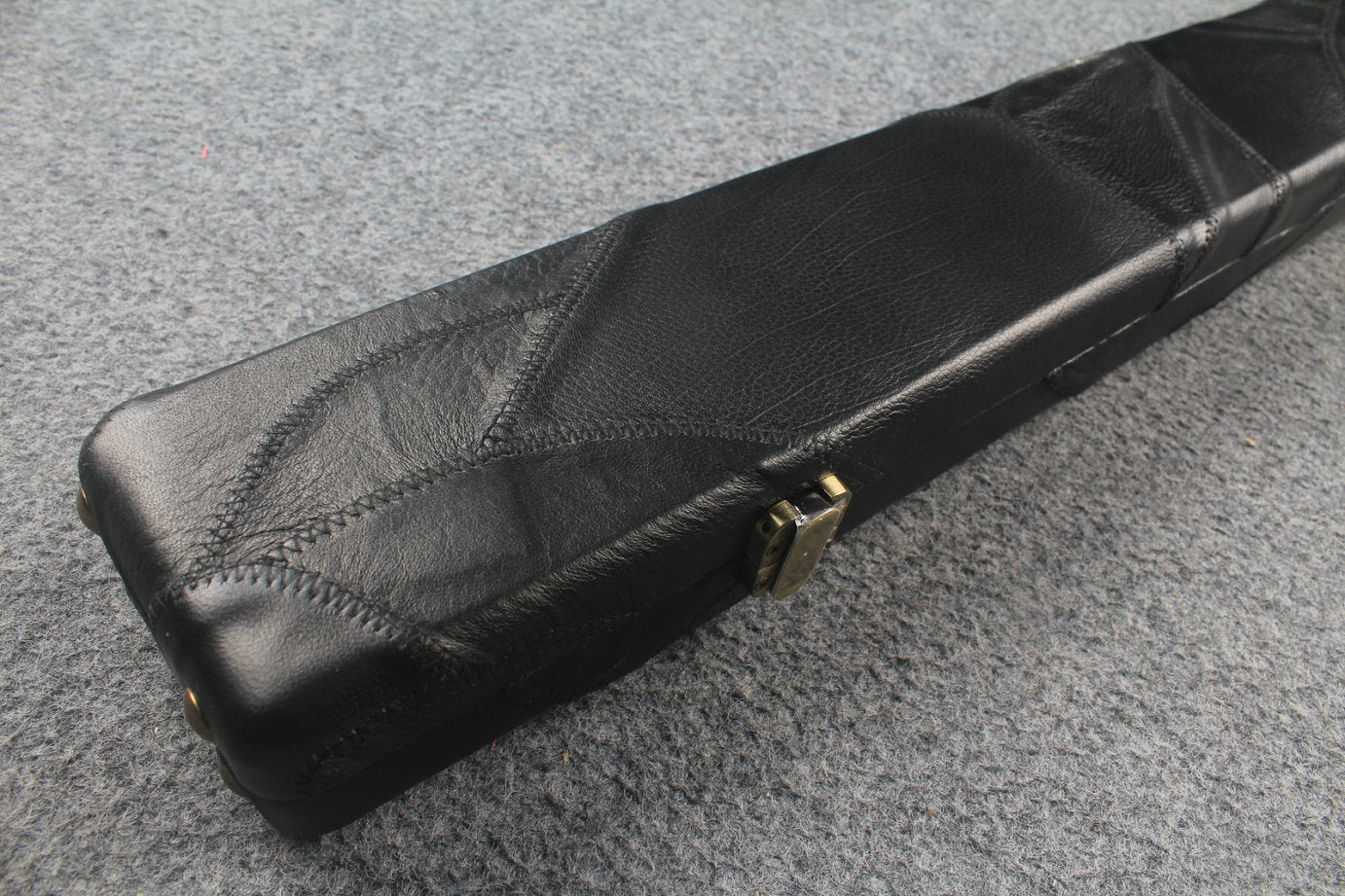 1 piece real Leather handmade patchwork snooker cue case with 2 slots（black） WOODS CUES