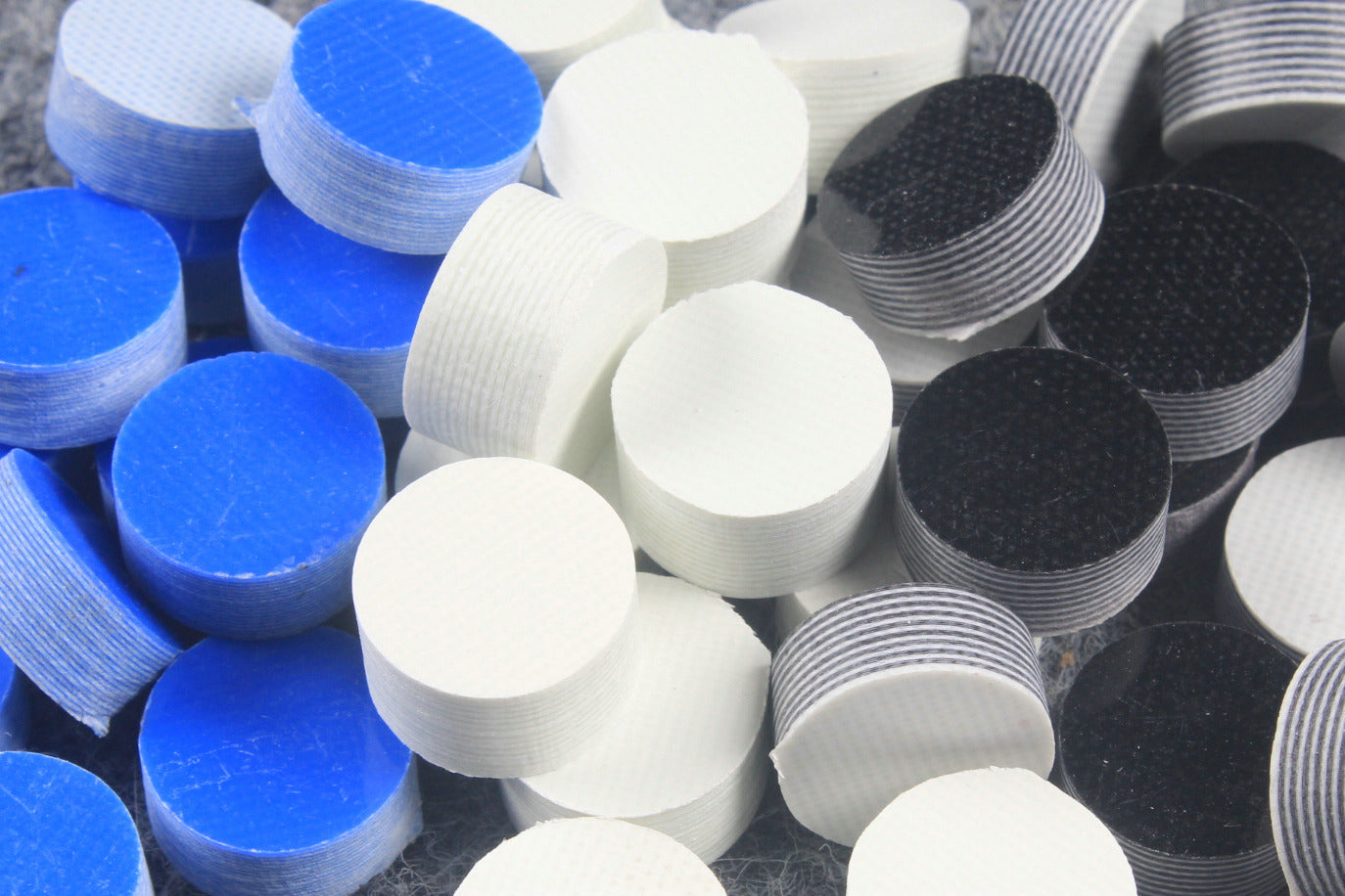 blue black white tip WOODS CUES