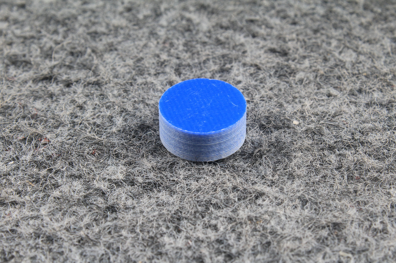 blue black white tip WOODS CUES