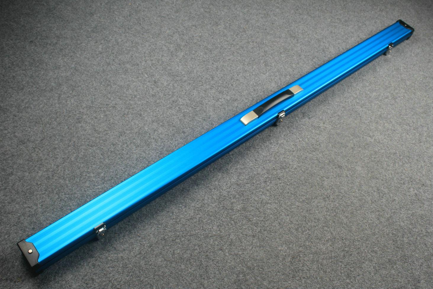 one piece professional aluminium lockable cue case