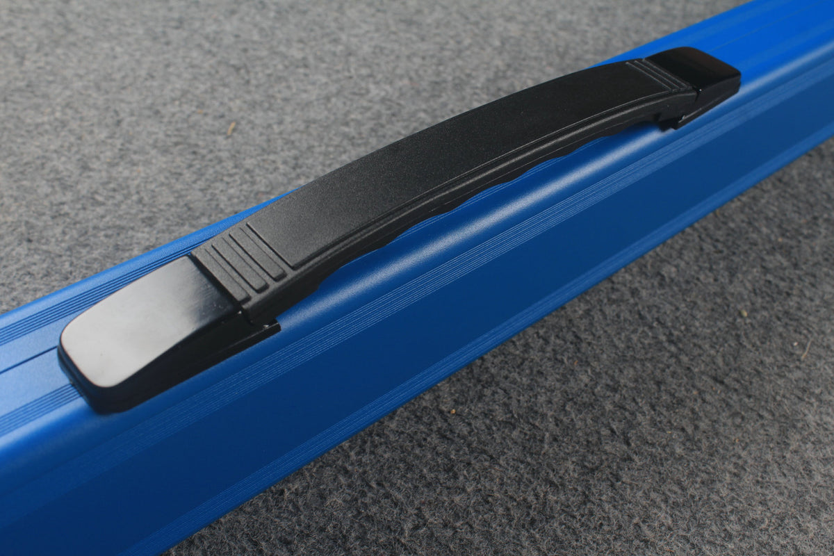 one piece aluminium lockable cue case – 2 Slots（chalk area inside）
