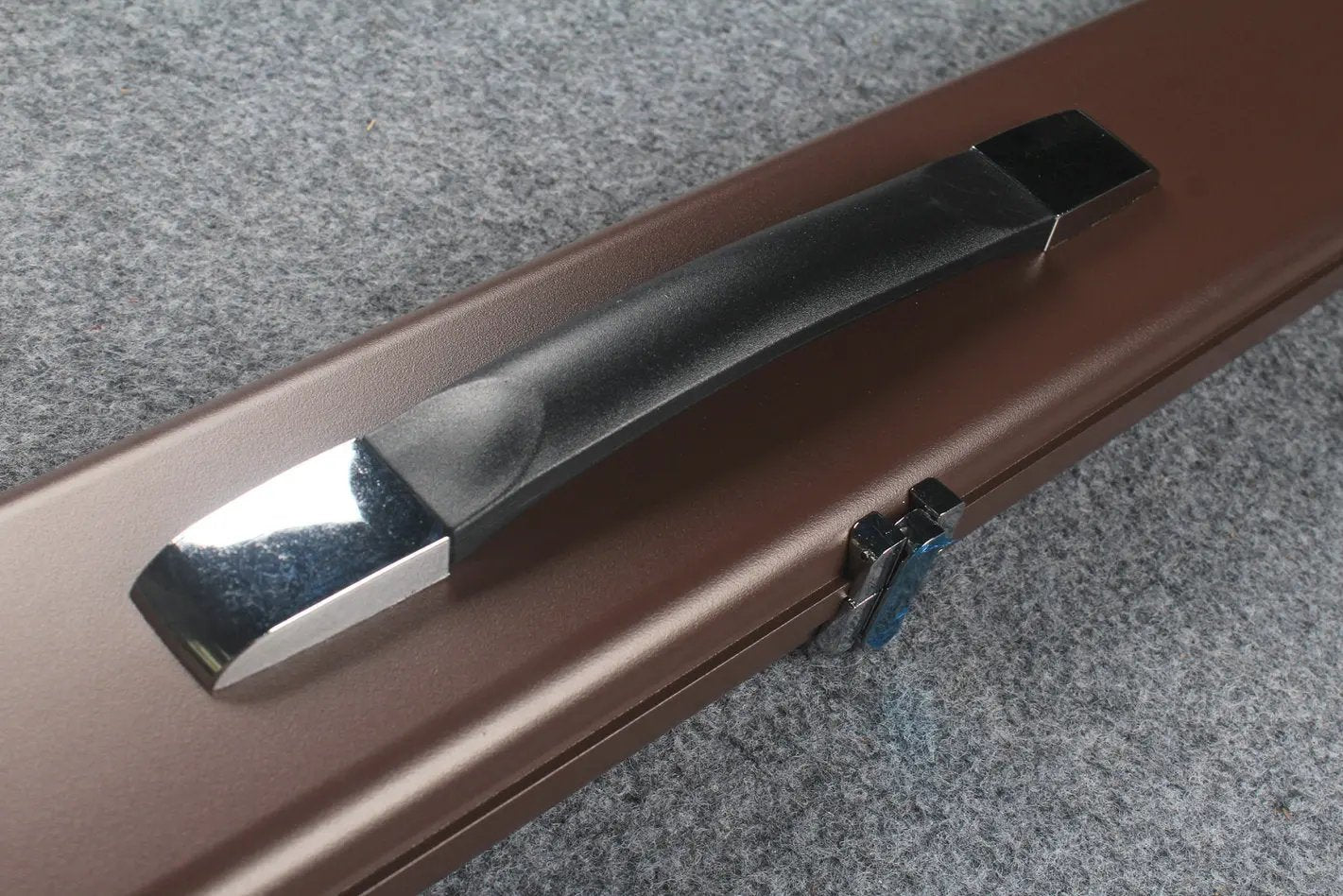 1 Piece deluex Aluminium Case With 3 Slots WOODS CUES