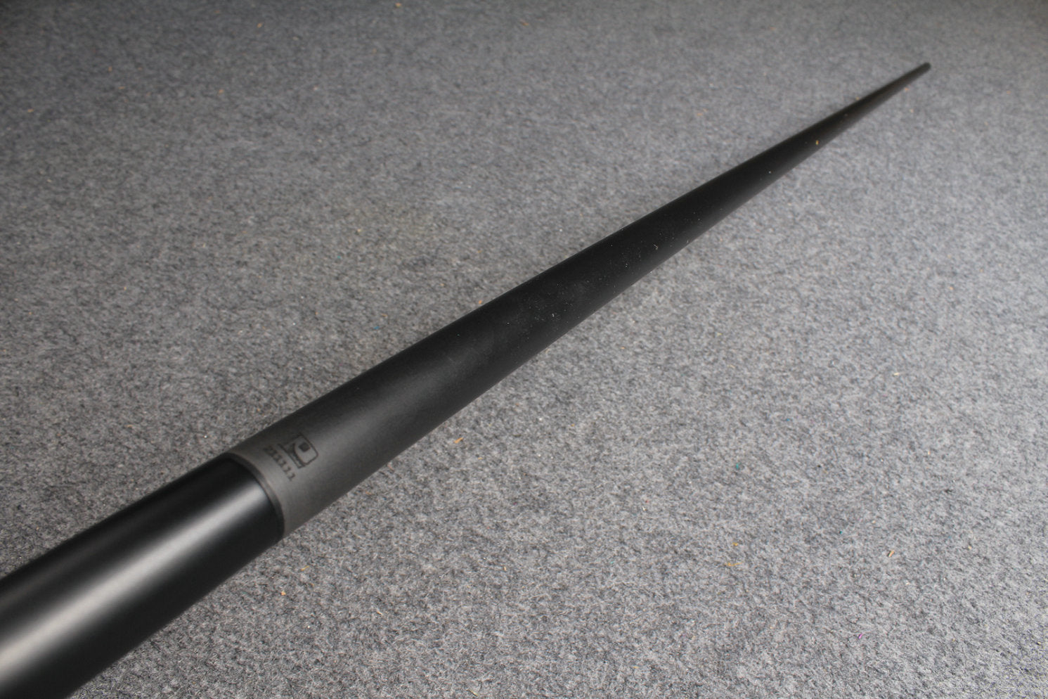 3/4 joint carbon fiber shaft chinese 8 ball pool cue little monster