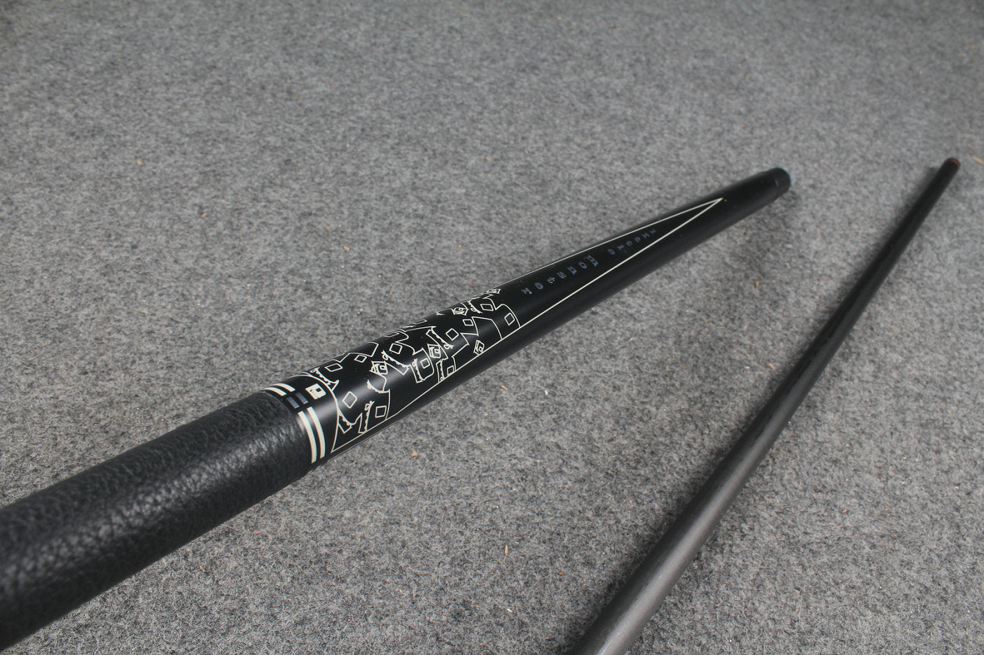 Carbon shaft billiards cue pool cue stick